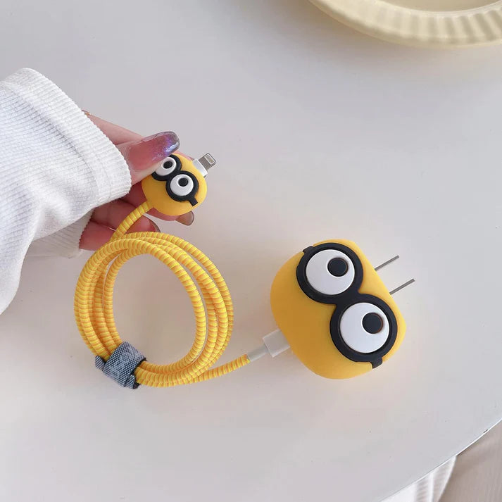 Iphone Charger Case Cover - Minions - 4 Piece Set (With Wire Protector)